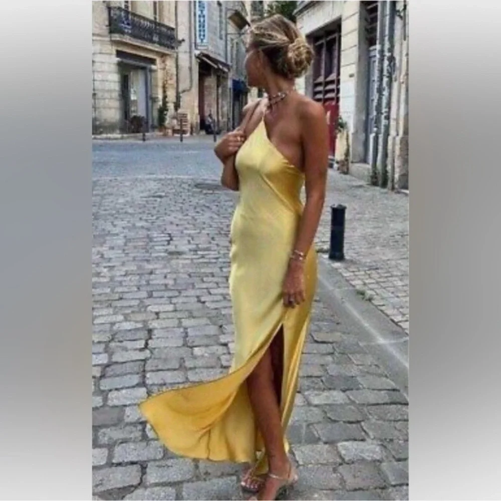 Zara yellow satin dress size medium new with tags